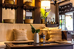 The Palms Lounge